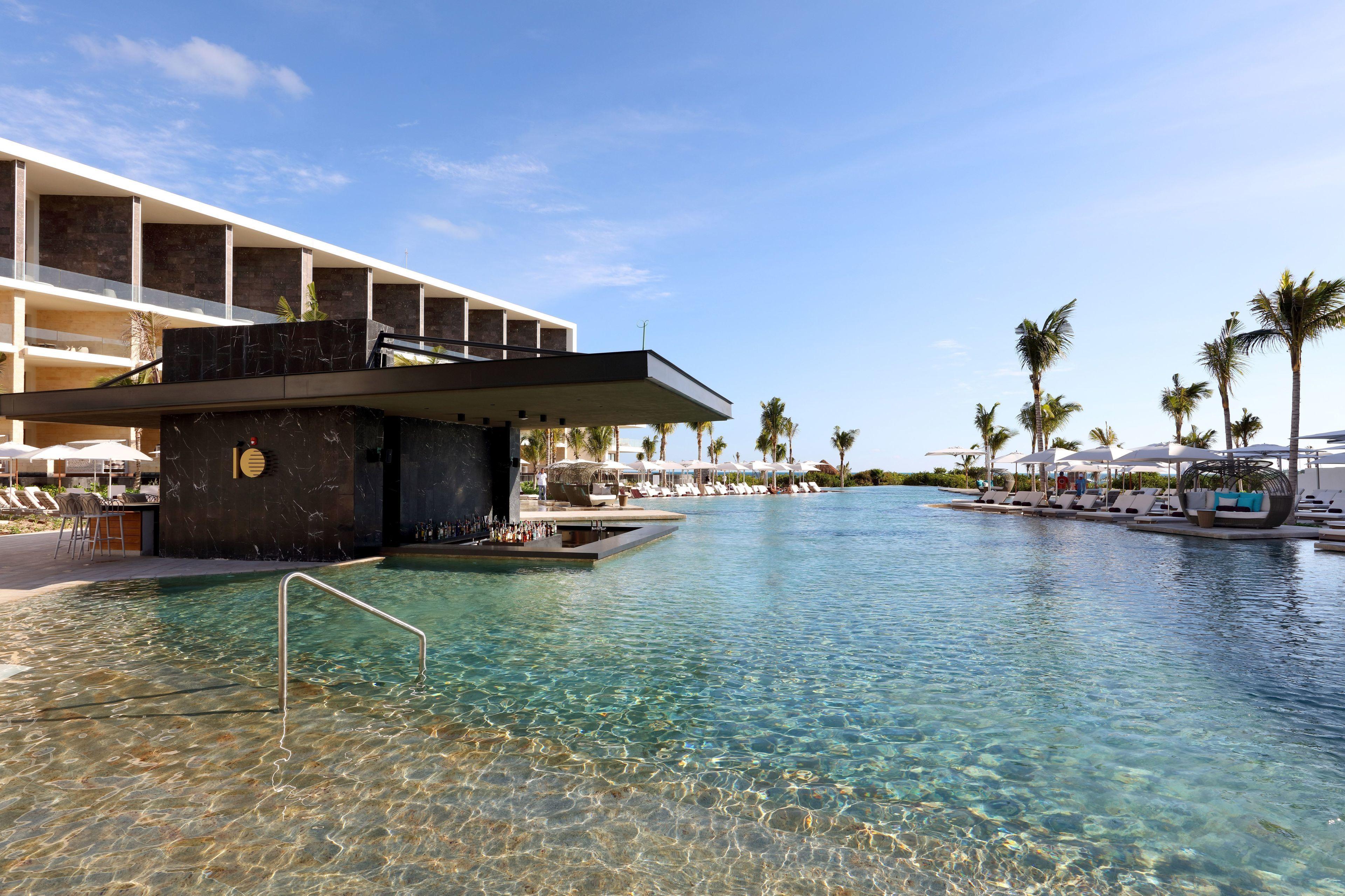 TRS Coral Hotel